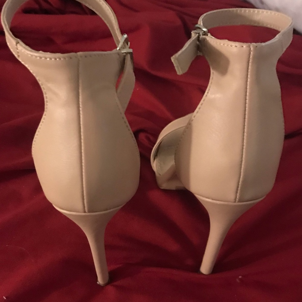 Prefect nude heels - Picture 8 of 8